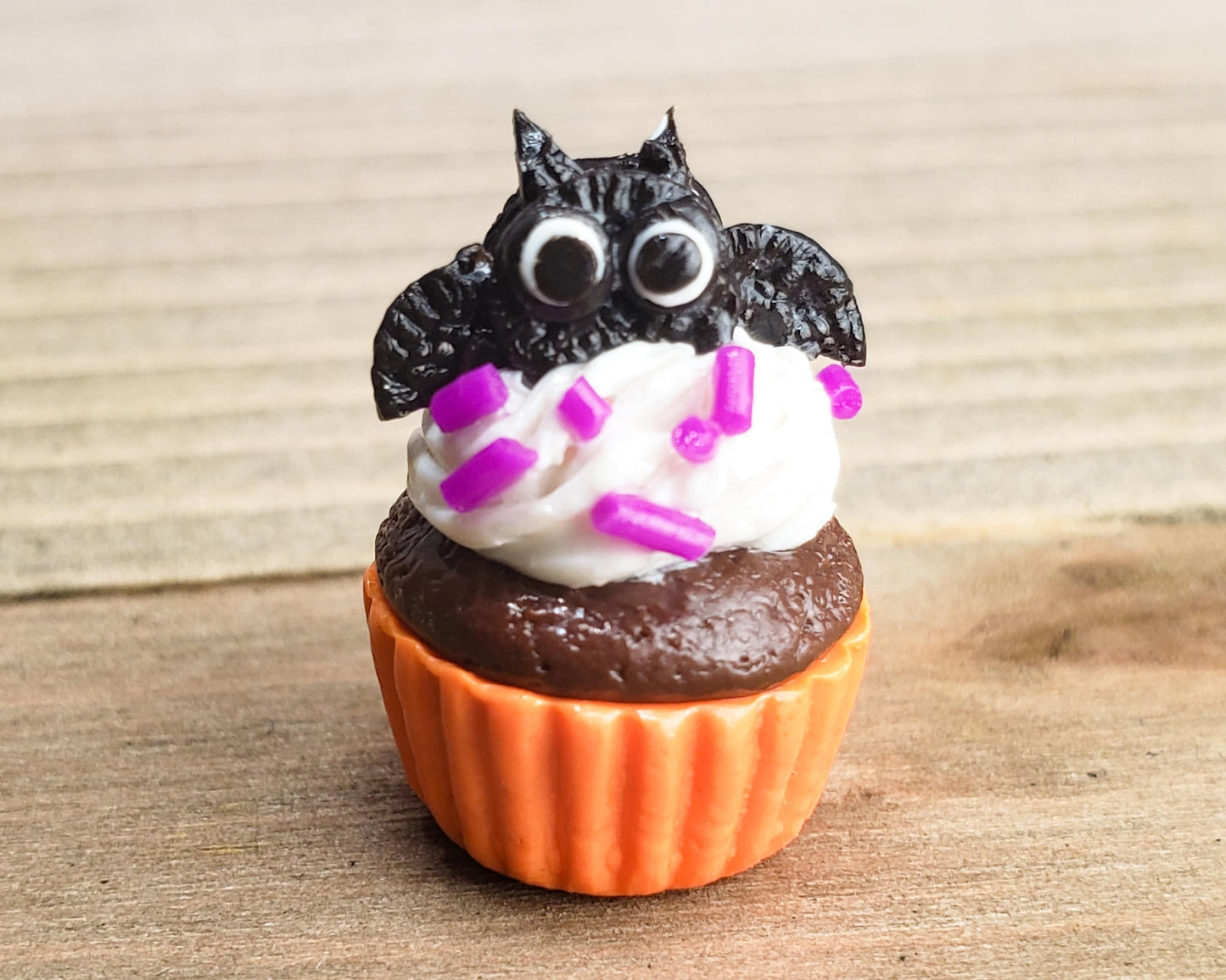 Chocolate Cookie Bat Cupcake Charm